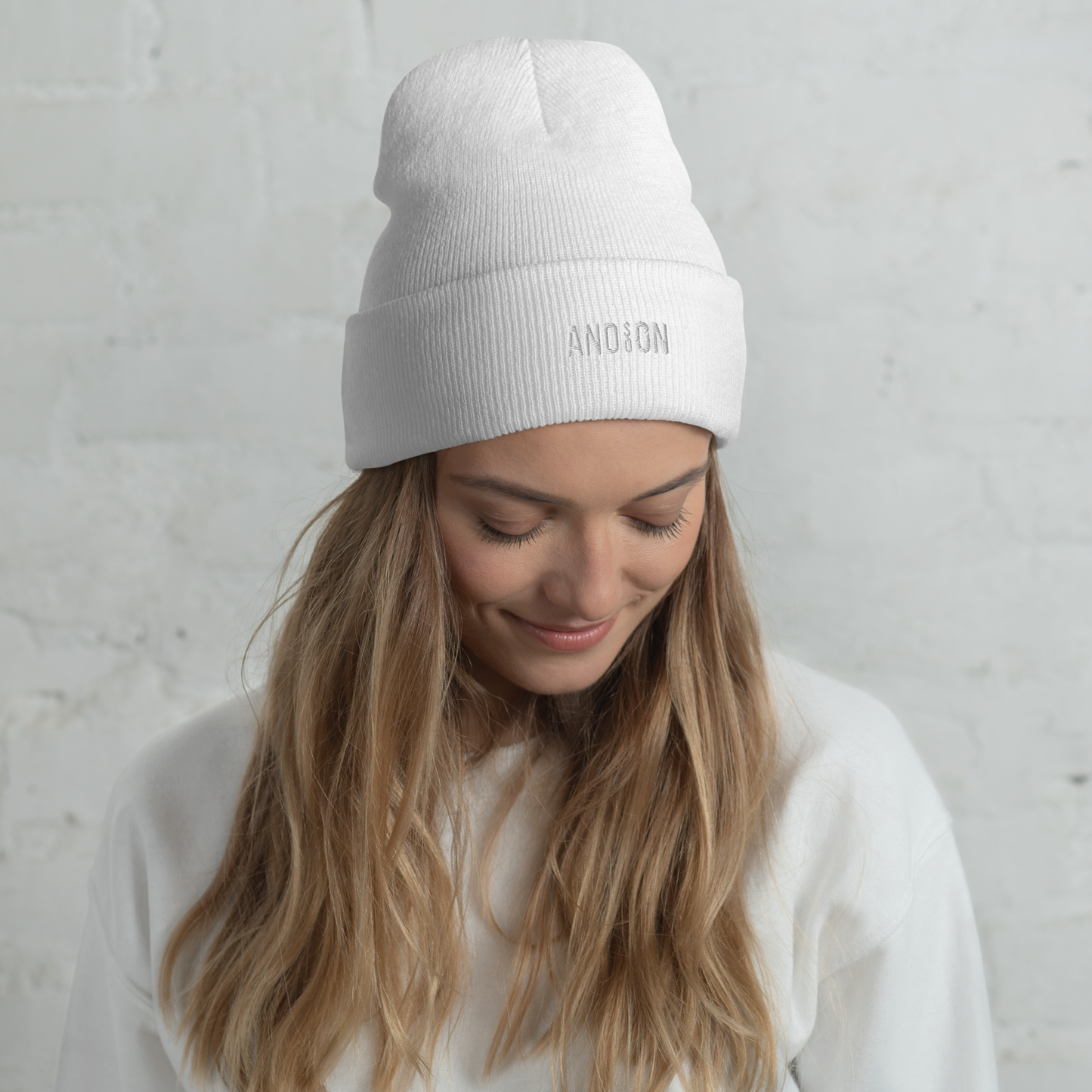 Umgeschlagene Beanie | AND SO ON - gestickt